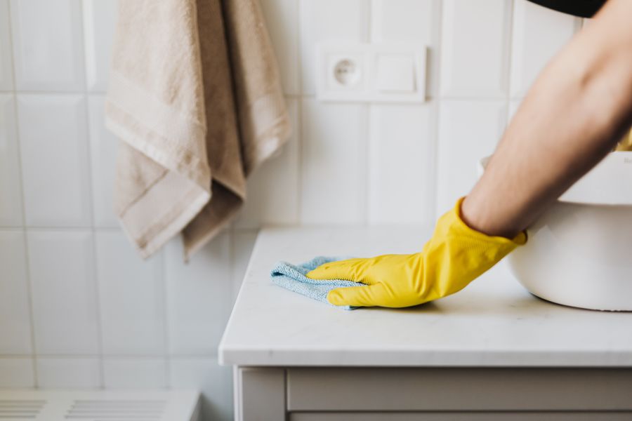 Cleaning detail